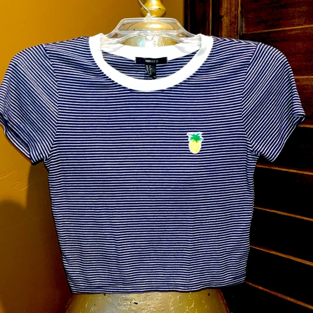Forever 21 tee with pineapple